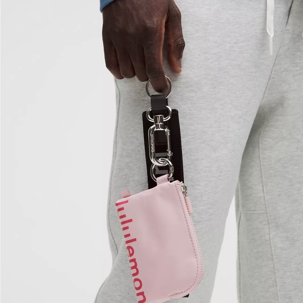 Lululemon Athletica Pink Clippable Card Pouch - Picture 3 of 7
